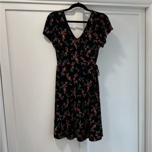 NWOT Kaileigh T-Shirt Wrap Style Dress - S